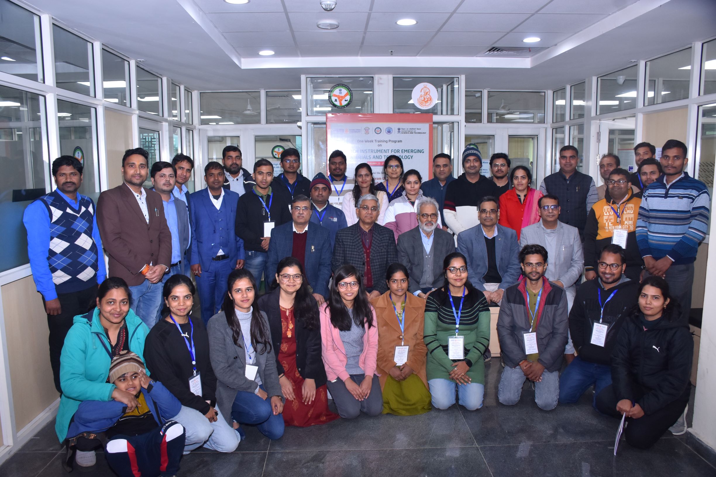 Inaugural session Group Photo of 1-Week STUTI Training Program on DST sponsored 7-Days STUTI on Research Instrument for Emerging Materials and Technology organized by Dept. of Physics, ISc BHU & SATHI-BHU in association with Banasthali Vidyapith, Rajastha