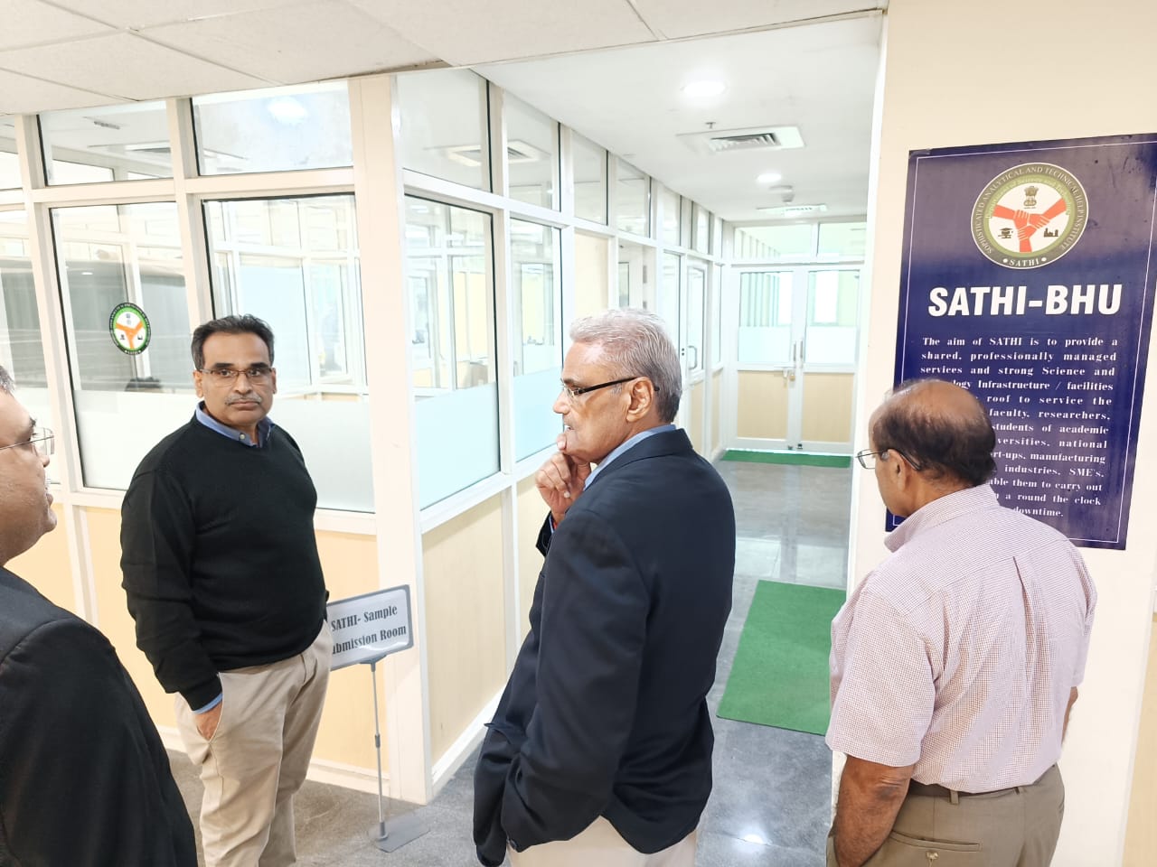 Visit of Alumni of Dept of Physics, ISc, BHU